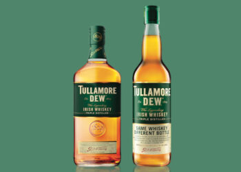 Die traditionelle Tullamore-Dew-Flasche (links) und die Ersatzflasche