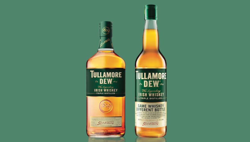 Die traditionelle Tullamore-Dew-Flasche (links) und die Ersatzflasche