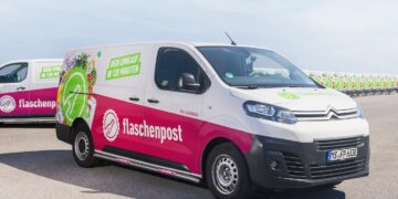 Foto eines Lieferfahrzeugs von Flaschenpost