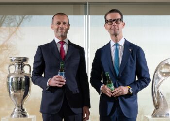 Foto Aleksander Ceferin und Jacob Aarup-Andersen