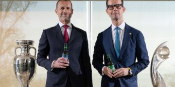 Foto Aleksander Ceferin und Jacob Aarup-Andersen
