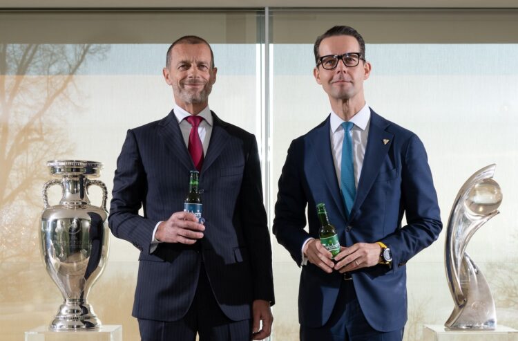 Foto Aleksander Ceferin und Jacob Aarup-Andersen