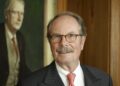 Porträt Dr. Michael Dietzsch